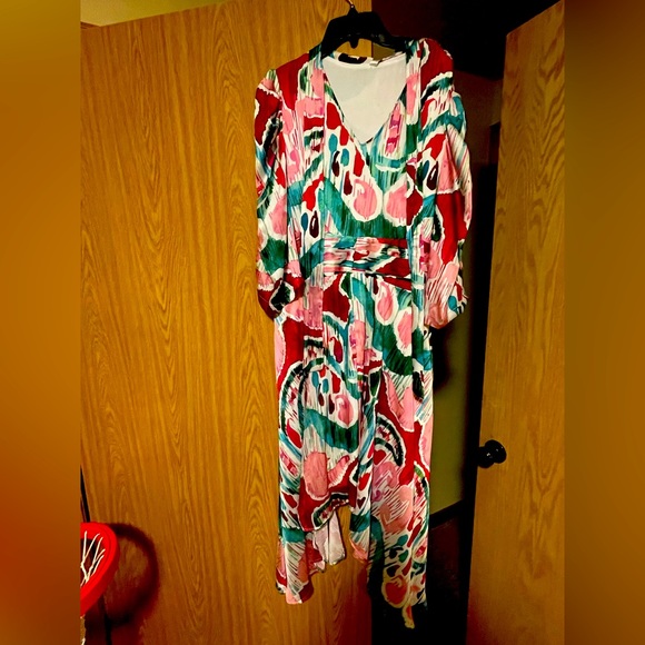 Moda Mila Dresses & Skirts - Super cute dress for spring size 14 even though tags say 3x